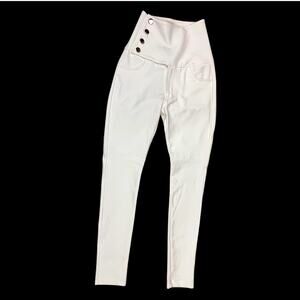 Miss and Misses White High Rise Stretch Pants Brazil Women Size P US Size XSmall